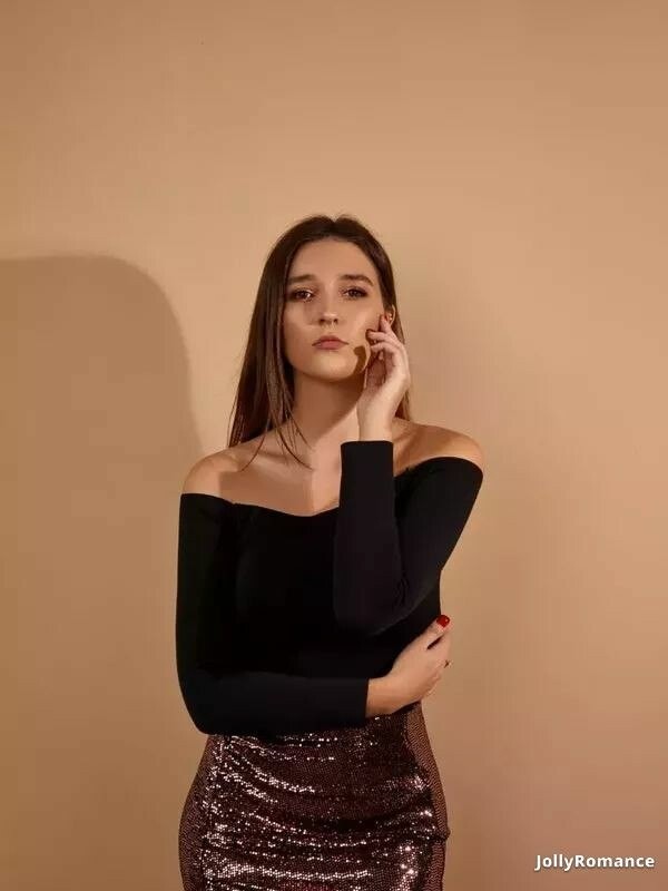 Maria Profile image 2
