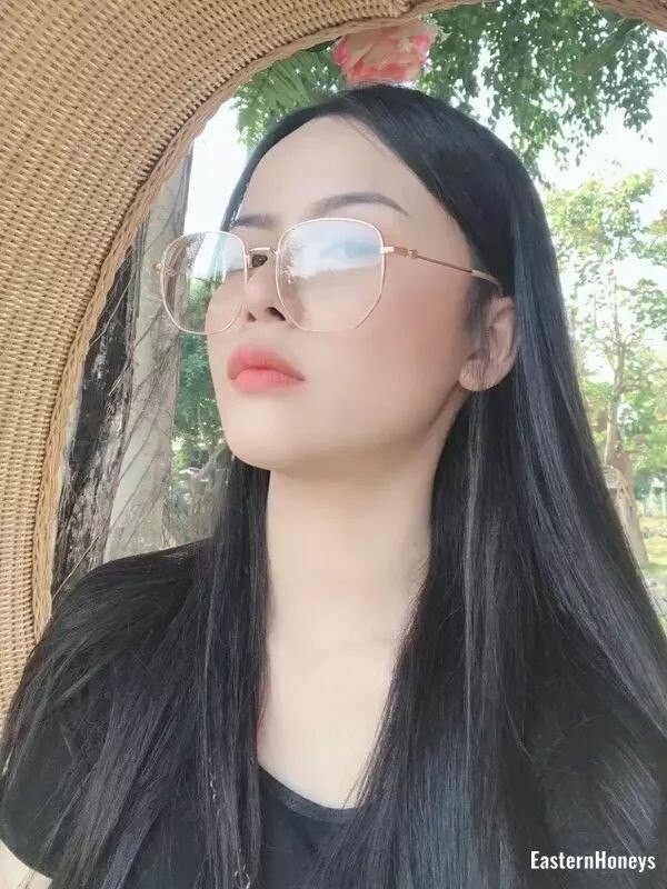 Ekaterina, 24