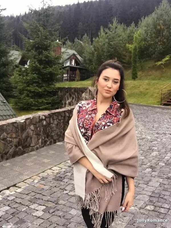 Viktoriia Profile image 2