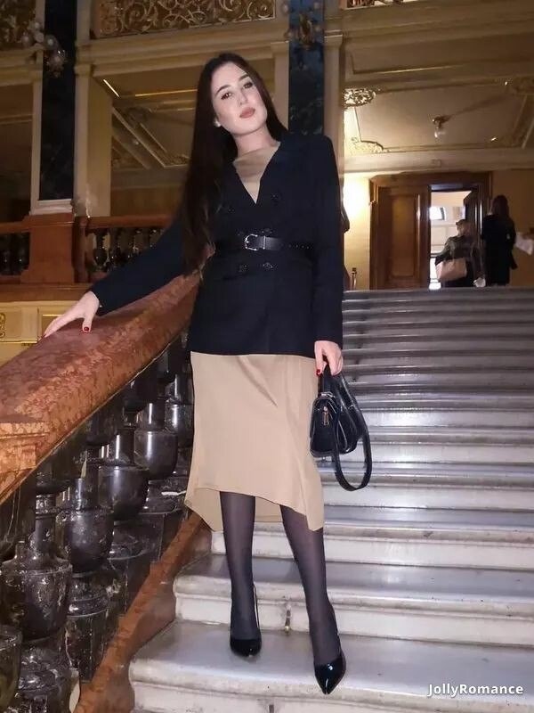 Viktoriia Profile image 5