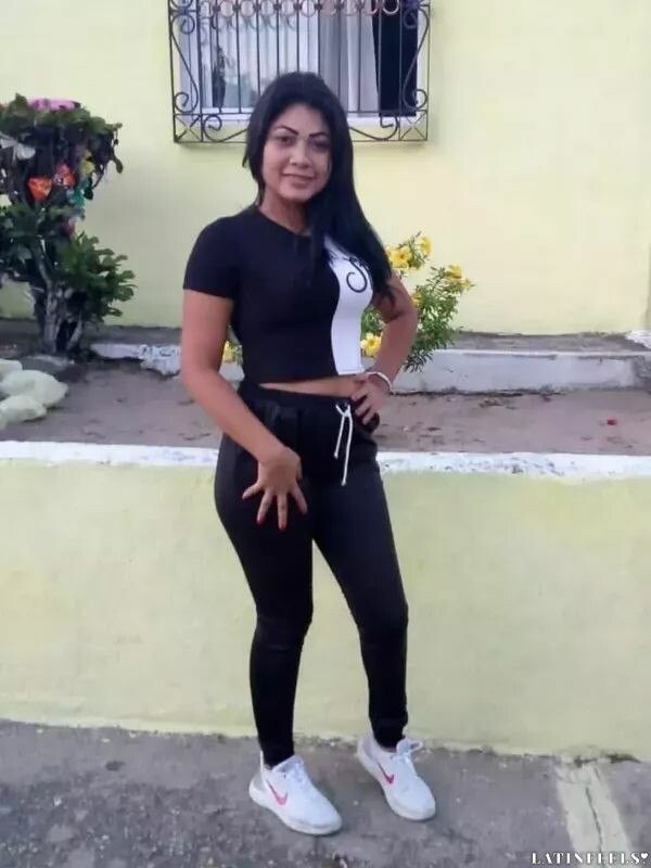 Manuela Profile image 1
