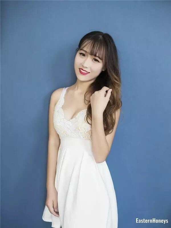 Larisa Profile image 4