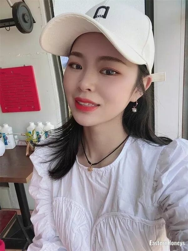 Yufei Profile image 2
