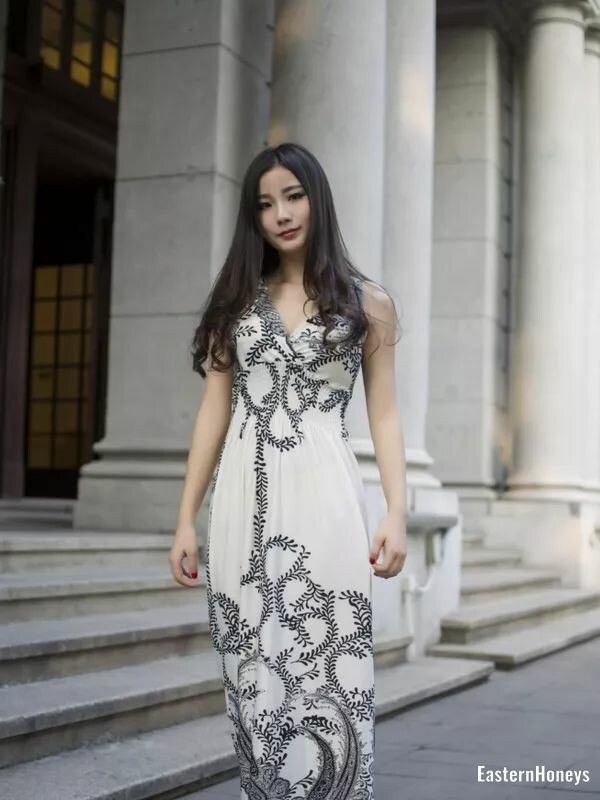 Yana Profile image 2