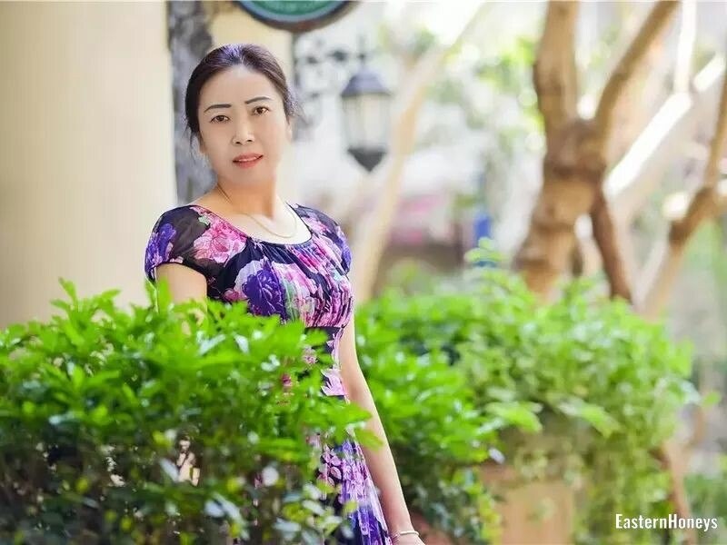 Shi Hong Profile image 3
