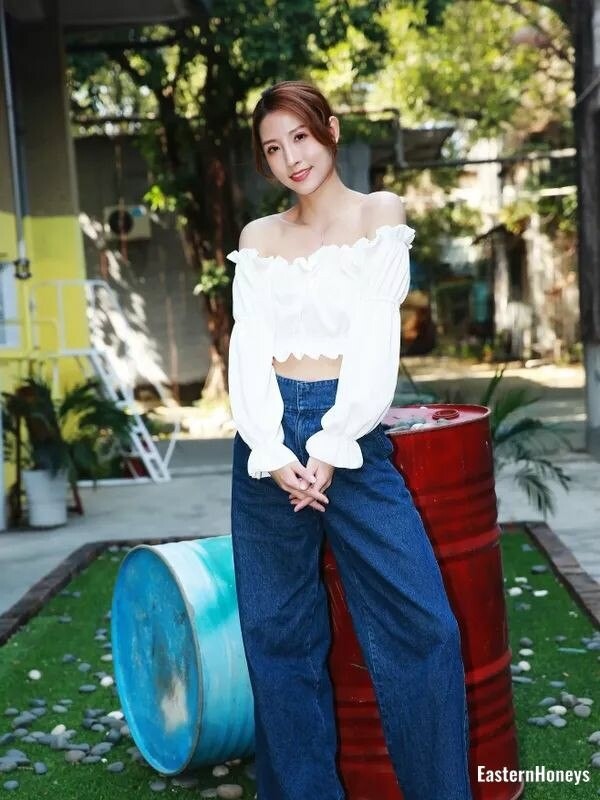 Viktoria Profile image 5