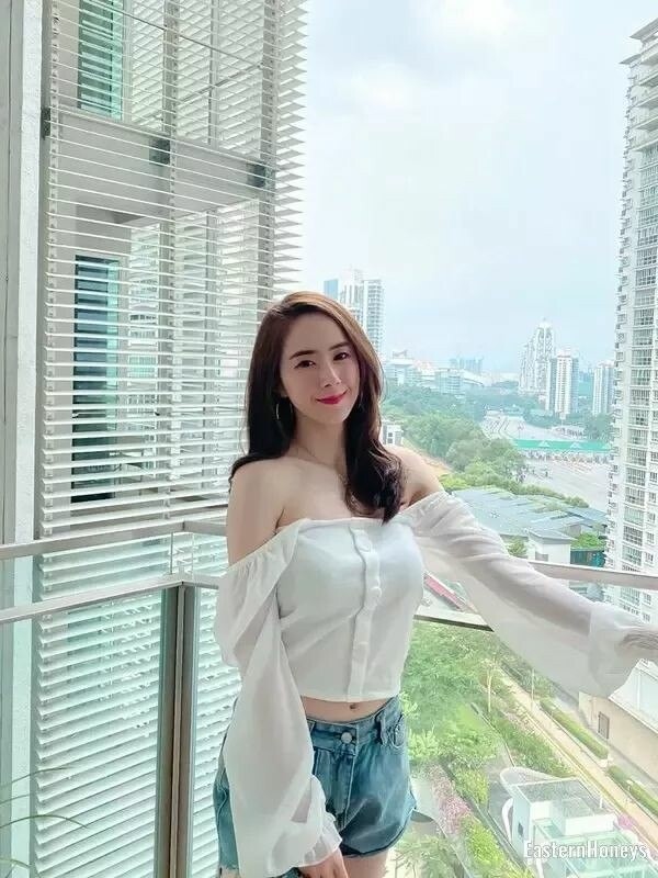 Liydmila Profile image 2