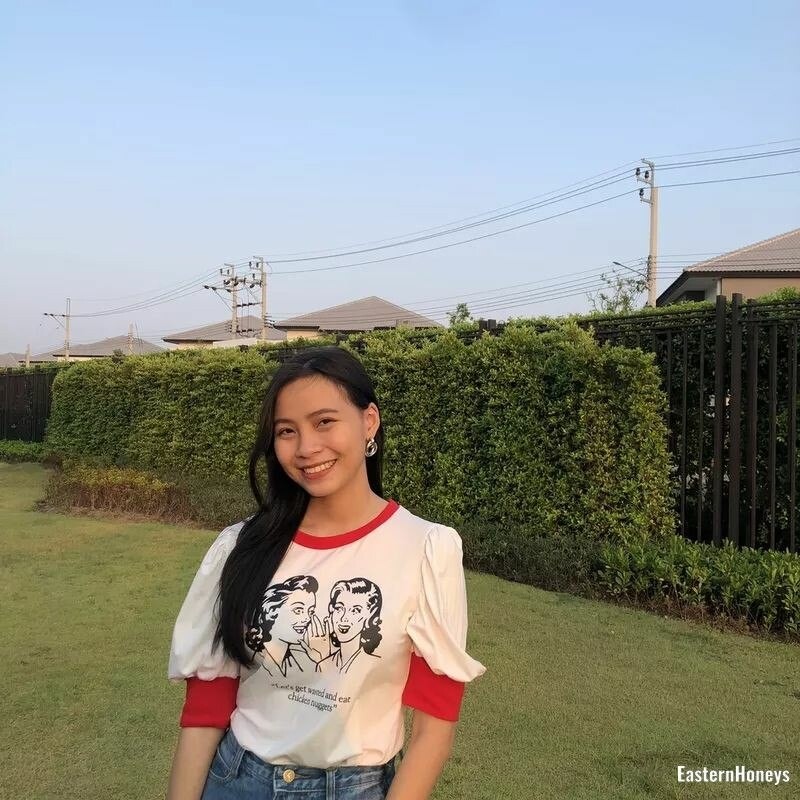 Yijing Profile image 2