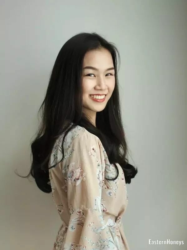 Yaxin Liu Profile image 2