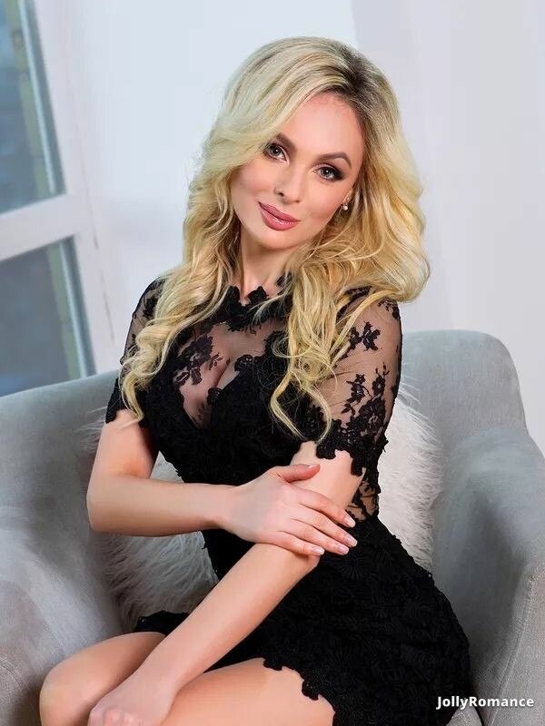 Victoriia Profile image 5