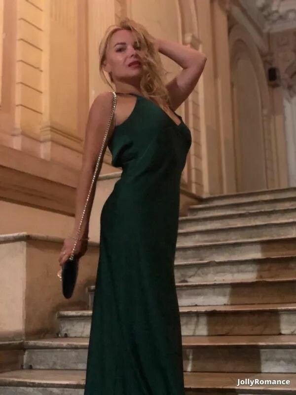Marina, 38