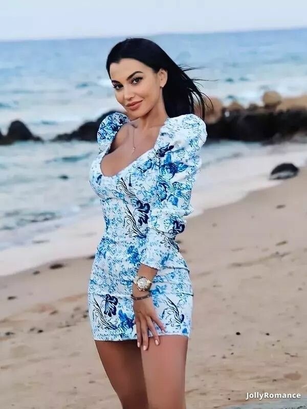 Ekaterina Profile image 1