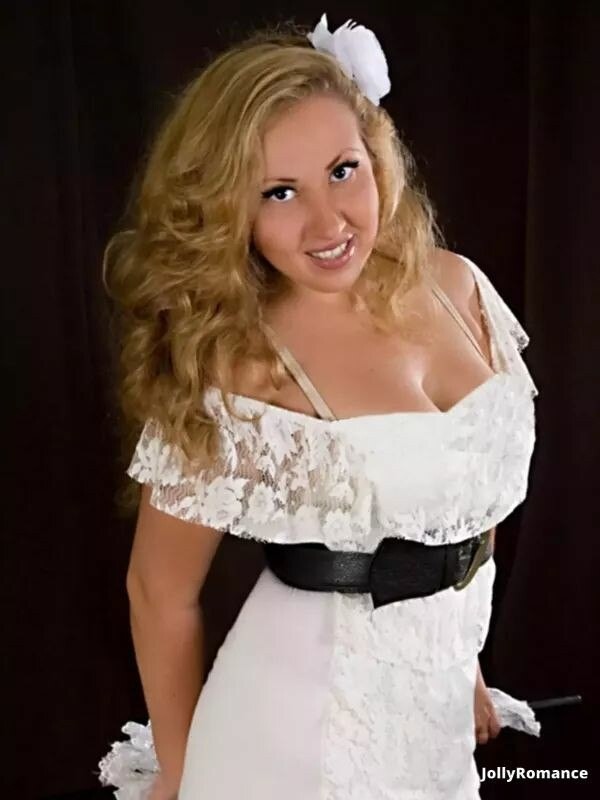 Angelica Profile image 5