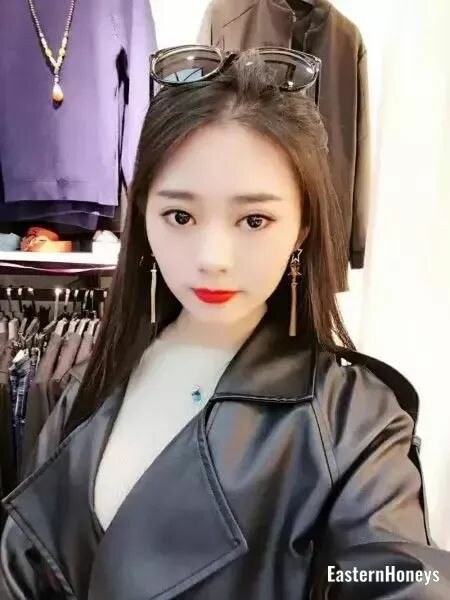 Yingsi Profile image 5