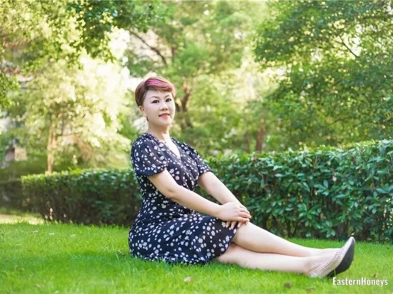 Fengzhi Profile image 2