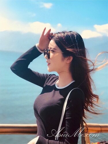 Lucy Profile image 3
