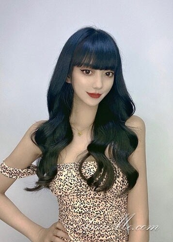 Ivy Profile image 4